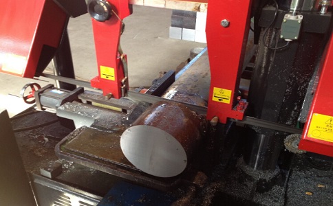 卢市镇卧式带锯床加工时出现明显振荡如何排查？